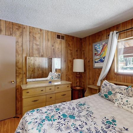 Pineland Escape Villa Tahoe City Exterior photo